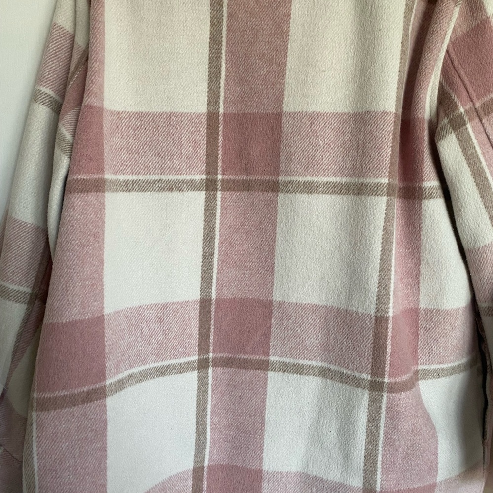 Dynamite York Plaid Shacket - Picture 11 of 16
